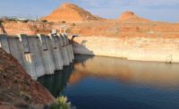 Lake Powell level behind Glen Canyon Dam in August 2021