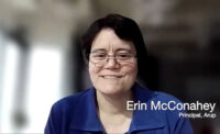 Erin-McConahey.JPG