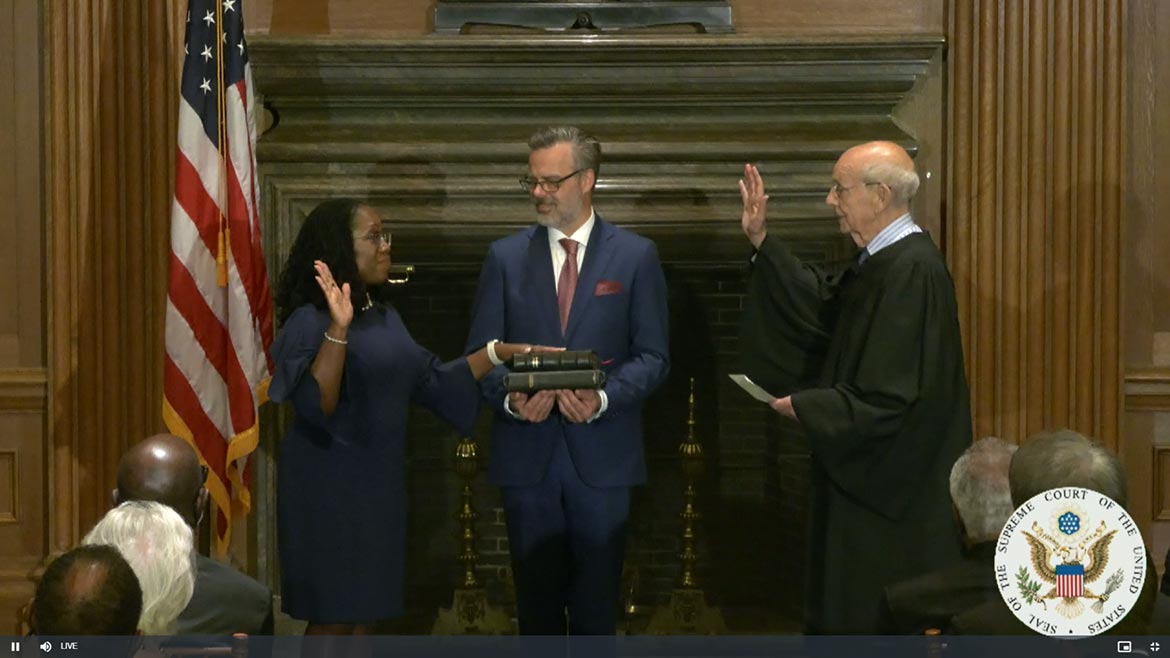 SCOTUS Kentanji swearing in.png