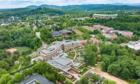 A drone photo of the UVA Inn at Darden --The-Forum Hotel