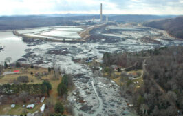 kingston-coal-ash-spill-13_tva.jpg