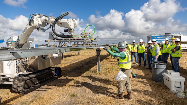 enr.com - Jeff Rubenstone - Rosendin Electric Deploys Custom Robots to Install Solar Panels