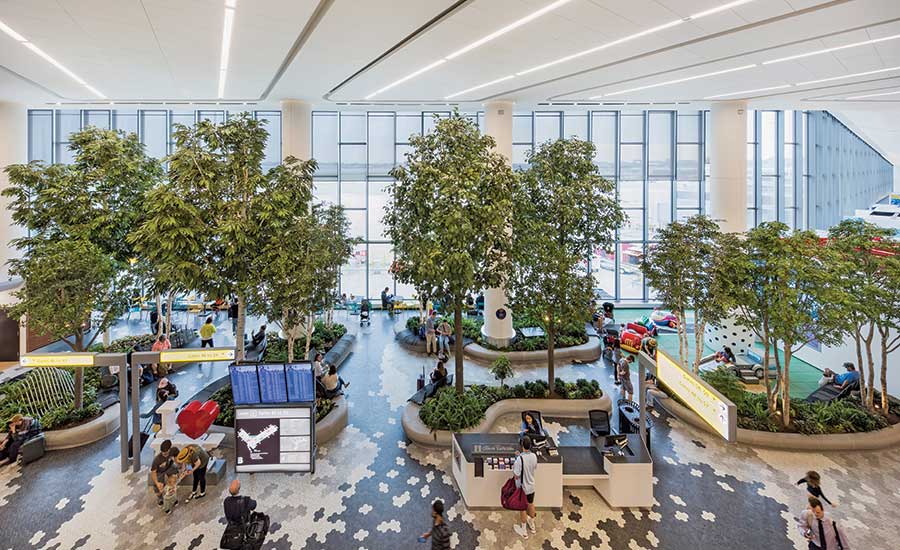 LaGuardia Terminal Project is First to Go 'Platinum' | 2019-08-28